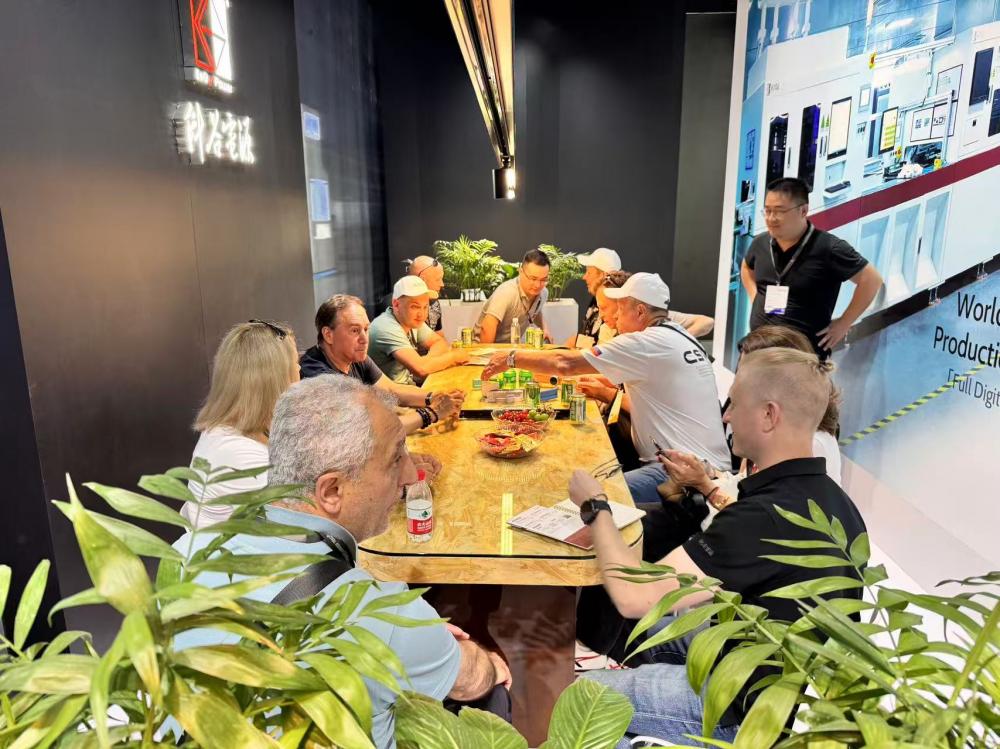 da5d5e99e3d7065a5cab96f99a9829b5