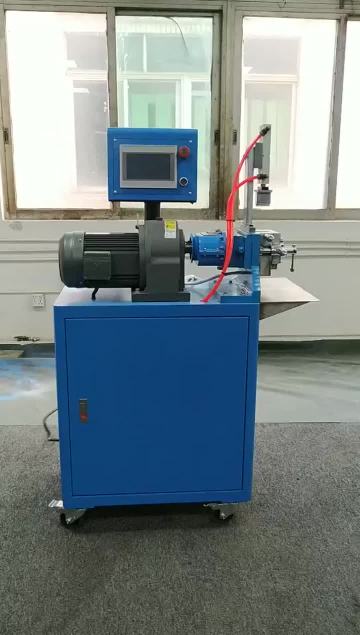 0.1LSmall internal mixer