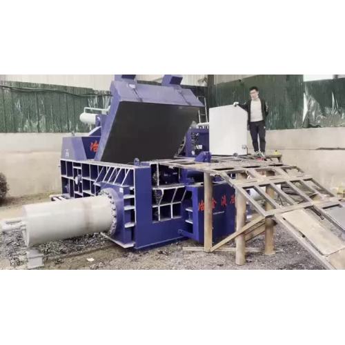 Hydraulic Baler With Octagonal Bale