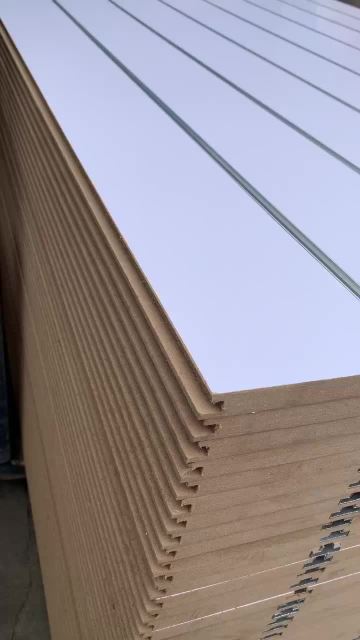 SLOT MDF