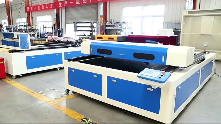 Machine de gravure et découpe laser CO2 1530