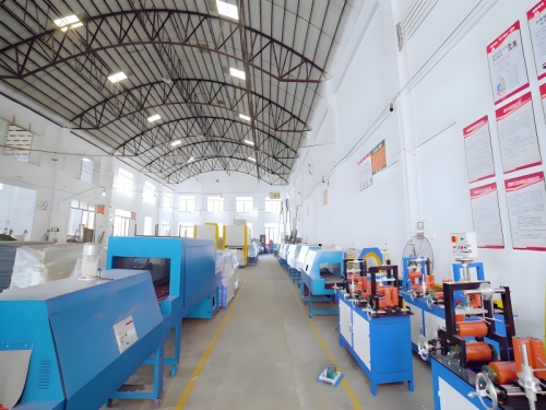 Soluciones completas de procesamiento y embalaje de perfiles de aluminio para la industria de extrusión de aluminio