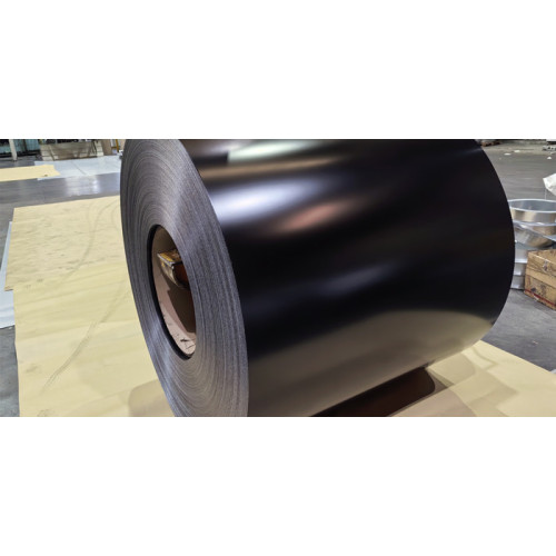 Quelle est la différence entre les revêtements PVDF et PE Aluminium ?