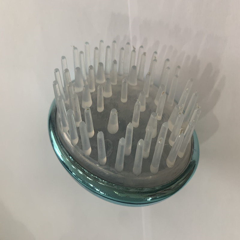 Brosse en silicone