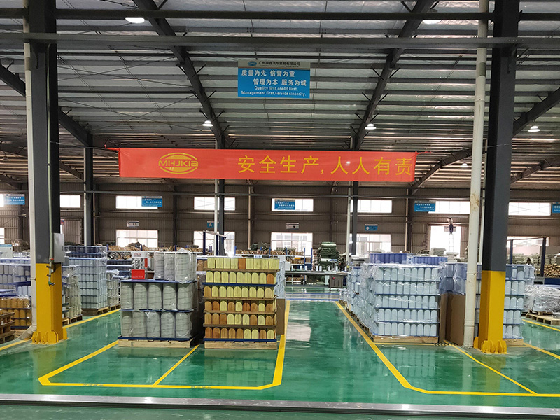 Guangzhou Taixin Auto parts Trading Co., Ltd.