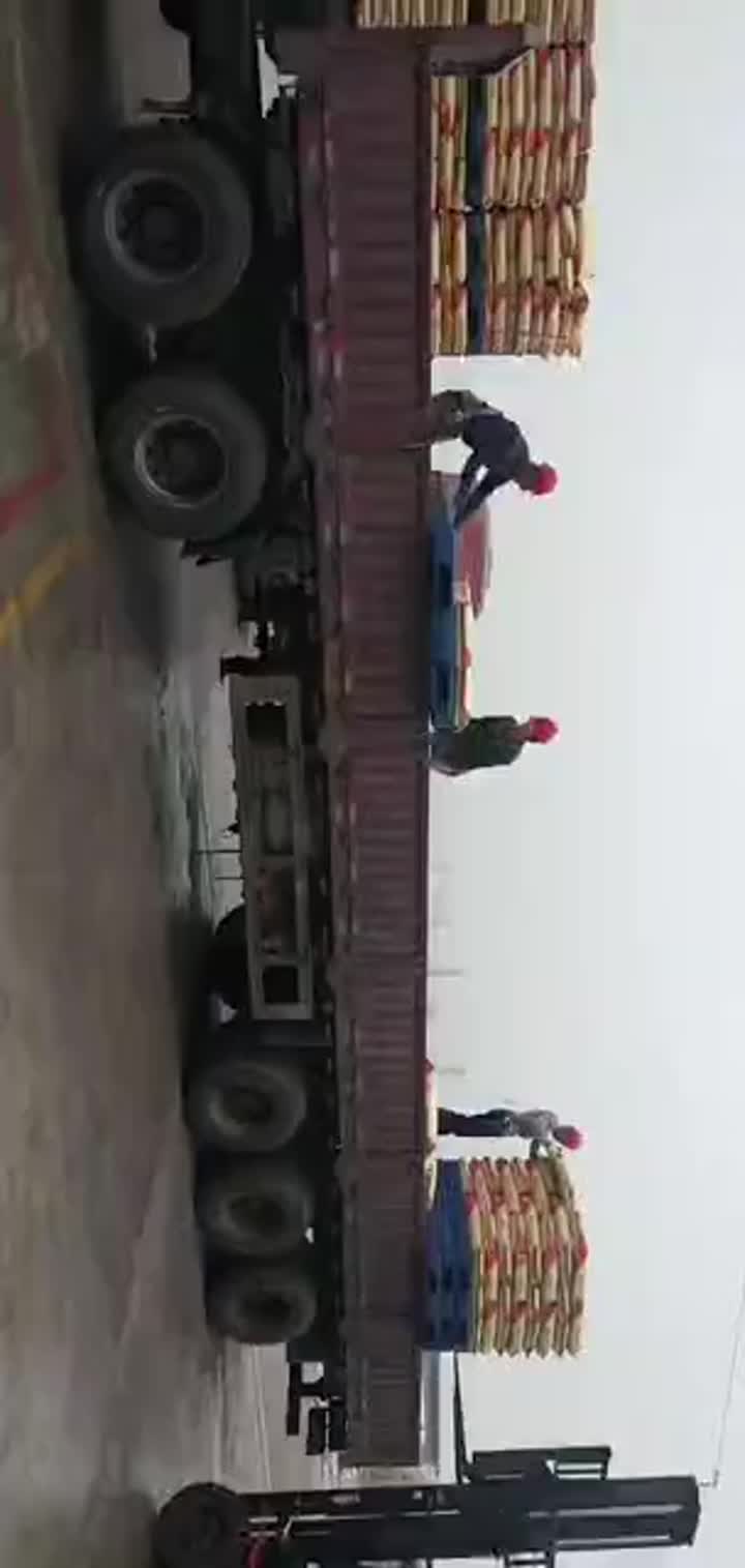 ERDOS PVC SG5 LOADING ON TRUCKS.mp4