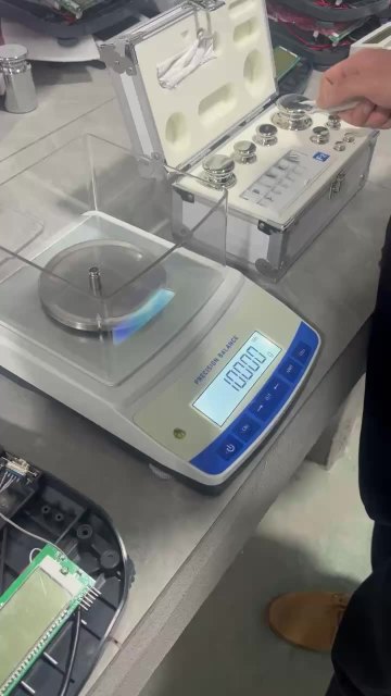 High Quality 1 mg Analytical Balance Digital Precision Scale for Jewelry - 500g Capacity1