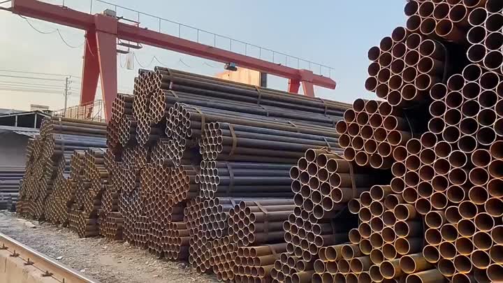 Carbon steel pipe