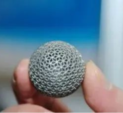 Ліст тытанавага сплаву! QYX раскрывае працэс ліцця металу парашка!