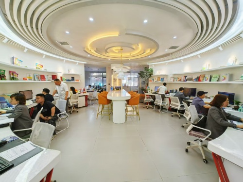 Extra Jilin Haikuo 산업 및 무역은 바다로 항해하며 Global Trade Connect는 공식적으로 항해를 시작합니다!