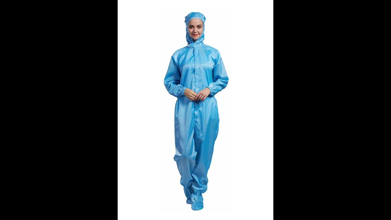 Autoclavable Cleanroom Coverall With Hood And Sock