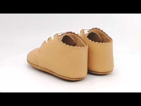 Wholesale handmade soft first-step leather baby shoes