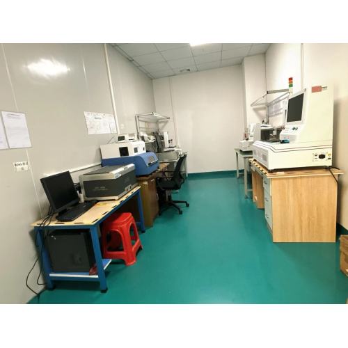 Yuzhan は磁気コネクタとスプリング ピンを製造しています。