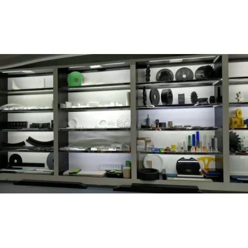 Mold injection of nylon plastic parts