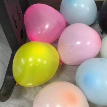  heart shaped balloon