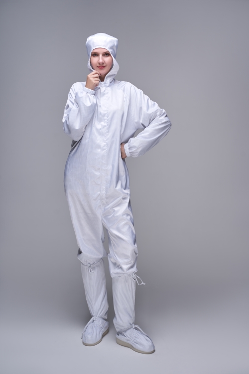 Autoclavable Cleanroom Garment With Hood 2