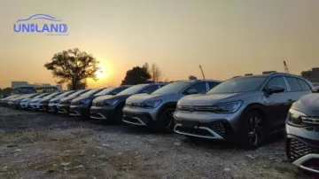 New Energy Vehicles English System Big Battery Chinese Electric Car with High Quality1