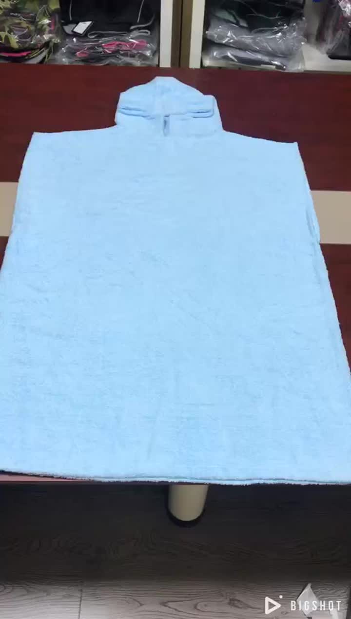 peignoir serviette de plage 