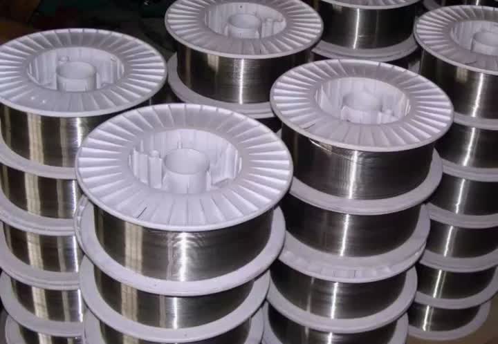 Mga wire ng welding