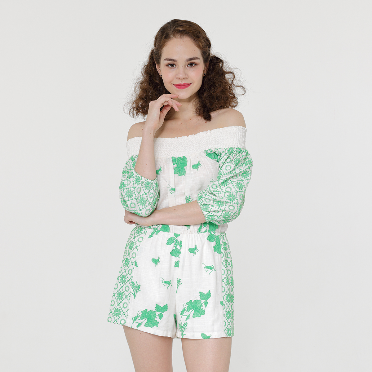Embroidery Off Shoulder Jumpsuit Embroidery Off Shoulder Jumpsuit