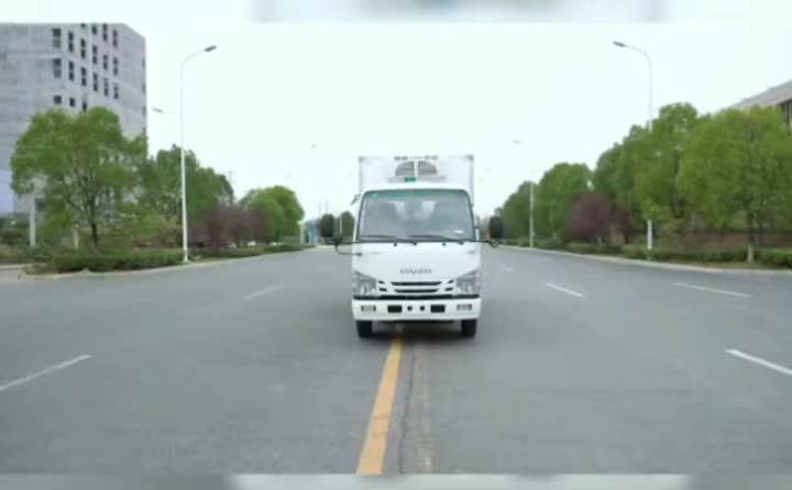 Qingling Isuzu Double Row Truck refrigerado