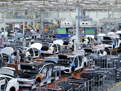 Indústria automobilística global acelera transformação inteligente e de baixo carbono em 2026
