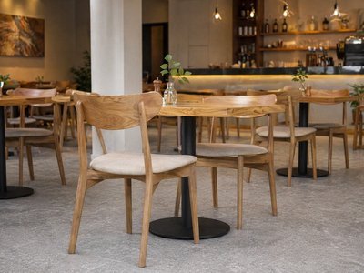 AIBIKE пашырае кантрактныя драўляныя сядзенні для гасцінічных і праектных пакупнікоў у 2026 годзе