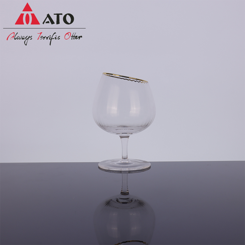 Әдемі сексуалды сантехник