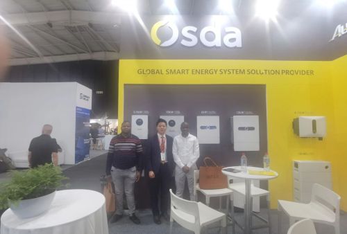 Centrándose en el almacenamiento de energía y la radiación en Sudáfrica | Austa debuta en la Exposición Fotovoltaica Solar de Johannesburgo 2024 en Sudáfrica