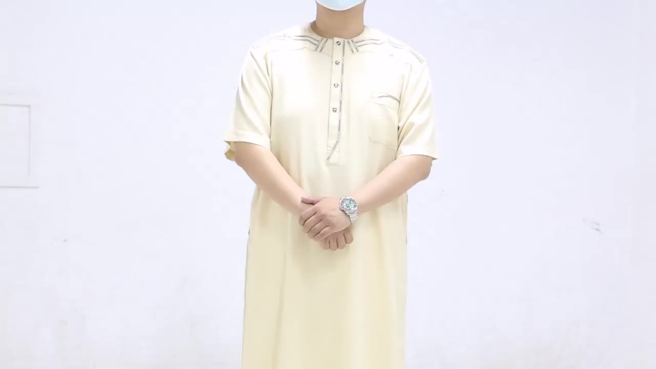 Nuovo design Materiale lucido uomini ricamati Abbigliamento etnico Thobe per abbigliamento islamico moderno1