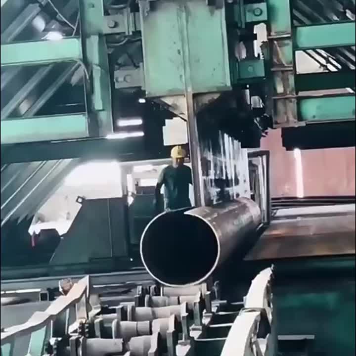 Carbon steel pipe