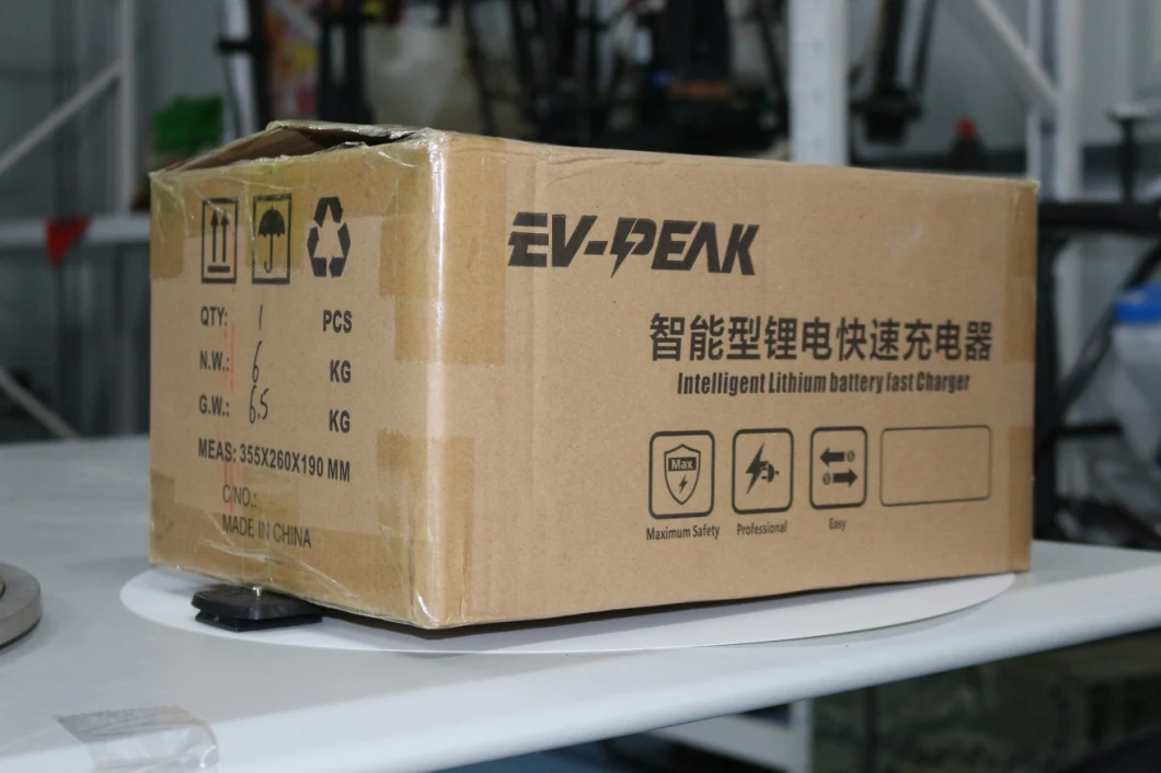 EV-PEAK U4-HP Chargeur Balance Double canal pour Lipo / LIHV 6S-14S Batterie 2500W 25A