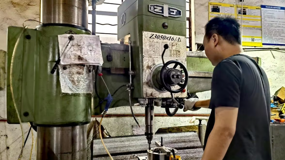 factory7