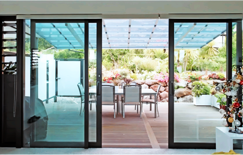 What is the life expectancy of an aluminum door?