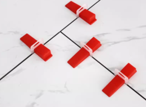 New tools for tile laying: gap adjusters, straighteners and gap adjustment tools lead the industry change