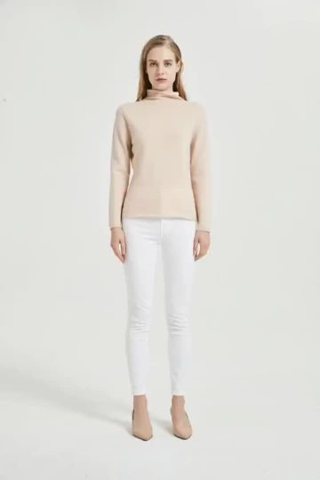 Seamless Cashmere Pullover