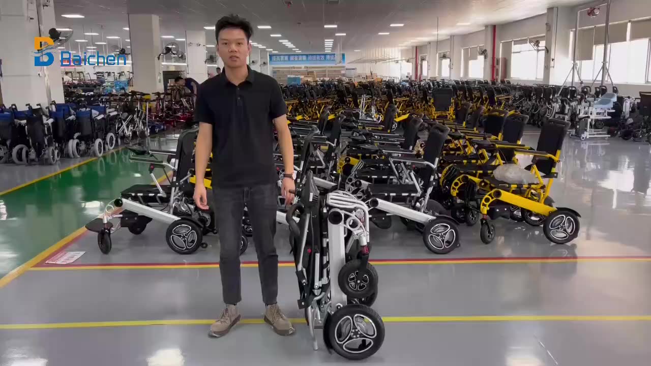 Falten leichtes Gewicht tragbarer Aluminium -Rollstuhlwanderer für Erwachsene1