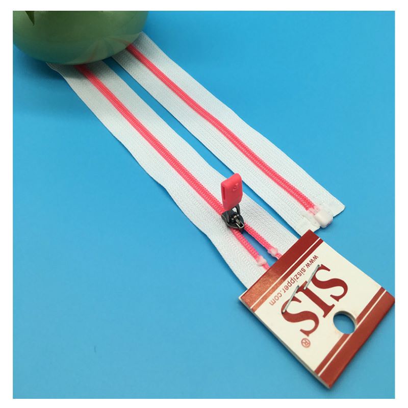 12Inch nylon zippers in bulk for merchandise