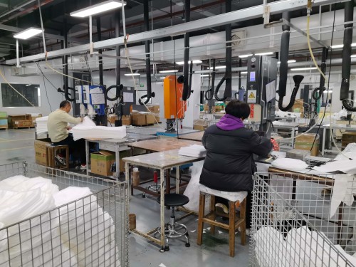 Ningbo Benefit Technology, Küresel Elektrikli Süpürge ve Hava Temizleme Endüstrileri için Özelleştirilmiş Filtrasyon Sistemi Çözümleri Sunuyor
