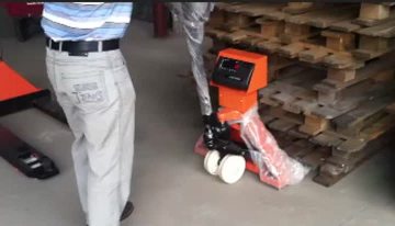 pallet truck with scale 