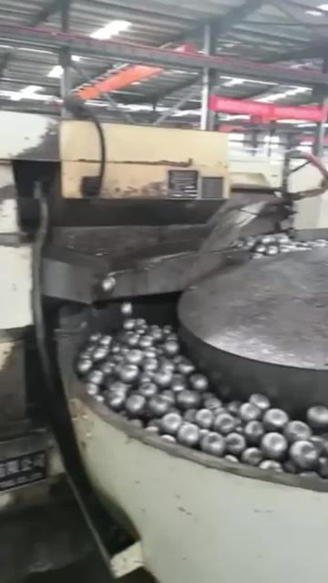 Video demonstration of the ball grinding machine