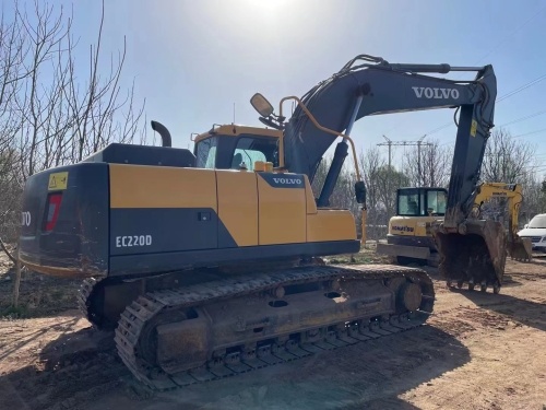 Уживані екскаватори Volvo EC200 стали популярним вибором для будівельних проектів