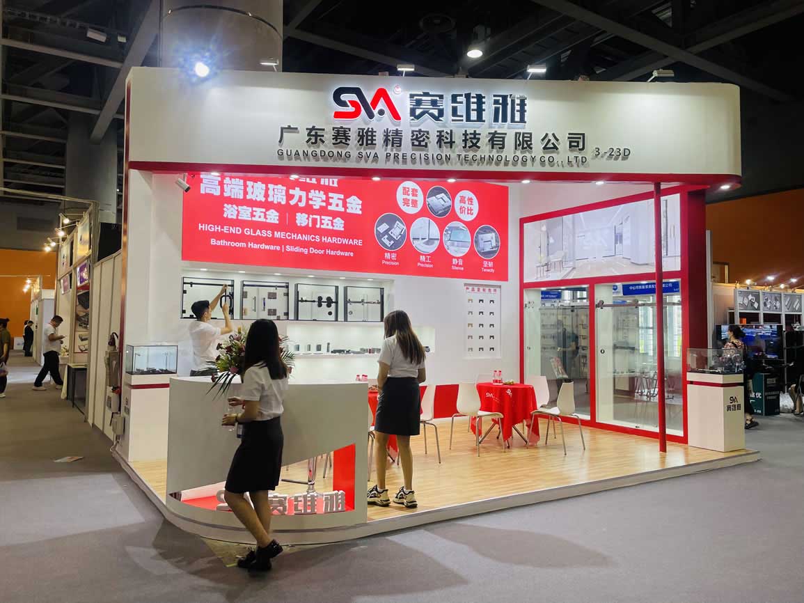 SVA في معرض فيتنام لمواد البناء 2023: أجهزة أبواب الدش الزجاجية المتميزة