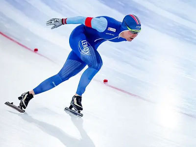 На катке Glide Haven стартовал молодежный чемпионат города по фигурному катанию