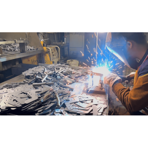 Fuzhen présente des outils de carrelage haut de gamme au salon international
