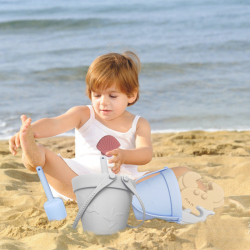 Exibição de brinquedos de praia de silicone