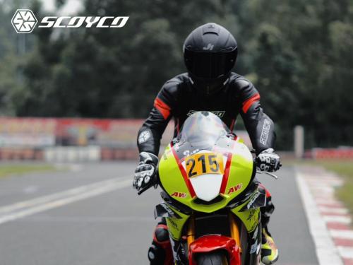 Más allá del equipamiento para motocicletas: presentación de la potencia de diseño, investigación y desarrollo y fabricación detrás de SCOYCO