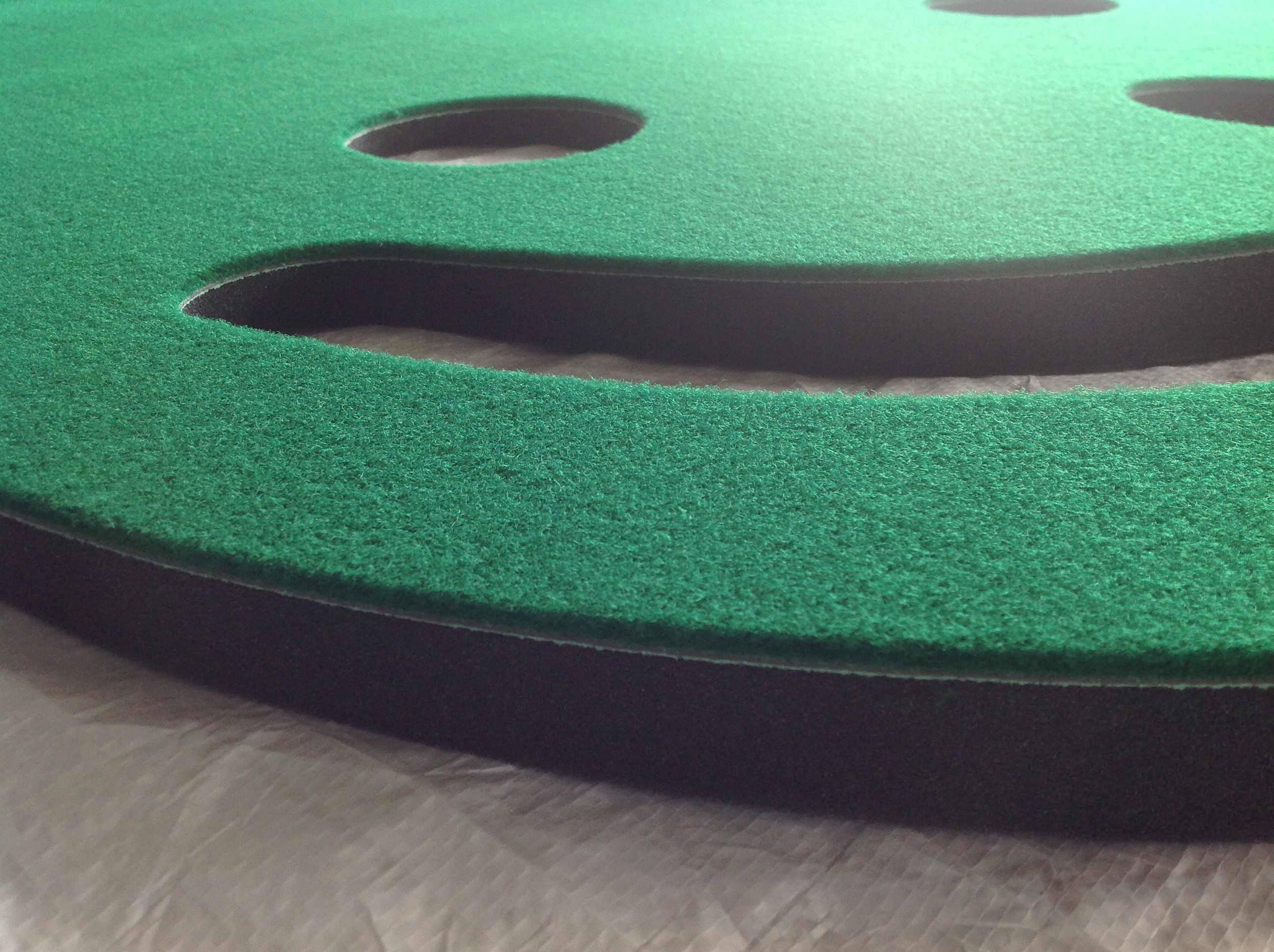 YGT New Product 3 Loch tragbares Puting Green Golf für Country Club -Übung