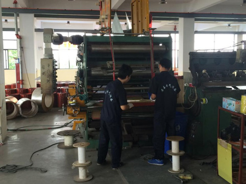أضواء الصناعة: معدات Hefei Jingxi الكهربائية - توفير الطاقة للمستقبل من خلال الحلول الكهربائية المتقدمة