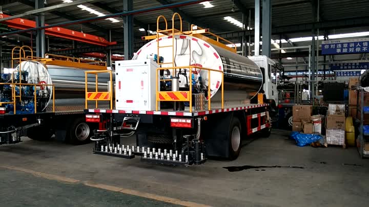 5cbm Asphalt Spraying Truck.mp4